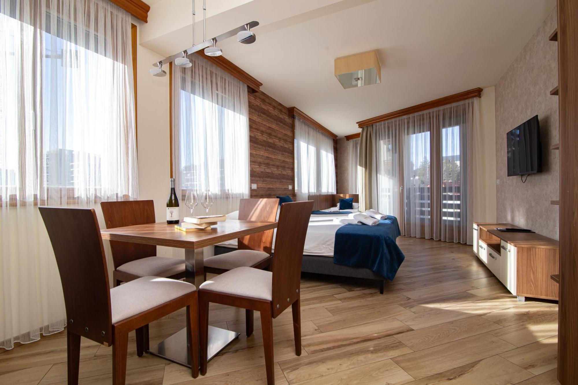 Central Inn Apartment *